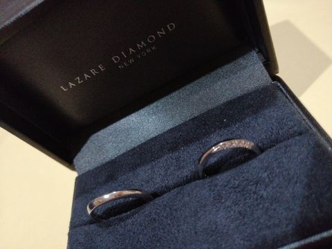 【ラザール ダイヤモンド(LAZARE DIAMOND)の口コミ】 シンプルでもあまり人と被らないデザインを探しており、ネットで色々探し…