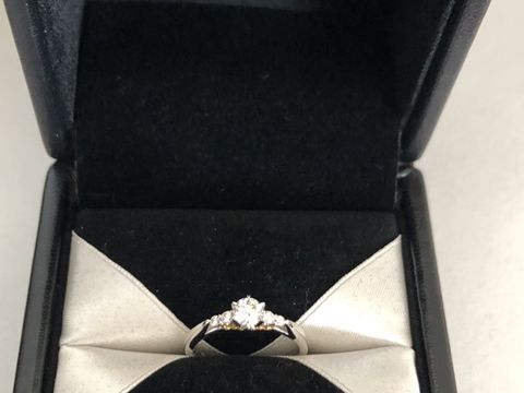 【エクセルコダイヤモンド(EXELCO DIAMOND)の口コミ】 私に内緒で、選んでくれたようです。スタッフさんが話しやすくて私の好み…