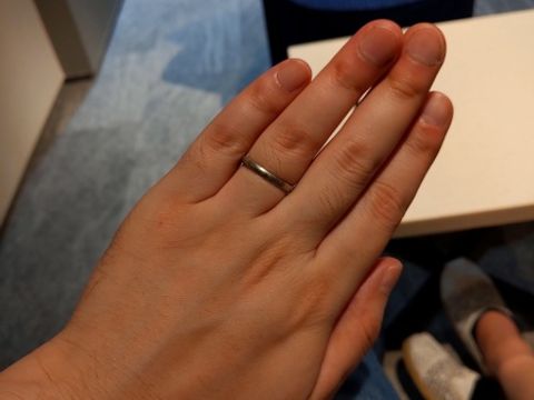 【TANZO.(鍛造指輪)の口コミ】 試し使いができるように入籍指輪を貸してくれている点。
さまざまな指輪の…