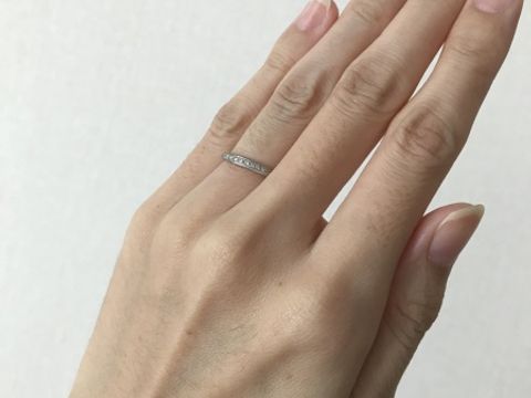 【LAPAGE(ラパージュ)の口コミ】 金属アレルギーがあるので、素材はプラチナと決めていました。インスタで…