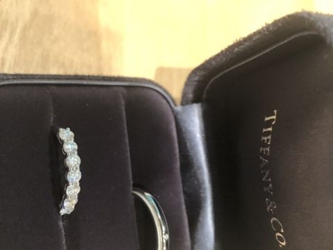 【ティファニー(Tiffany & Co.)の口コミ】 本当に種類が沢山あります。一度ネットで検索していったのですが、デザイ…