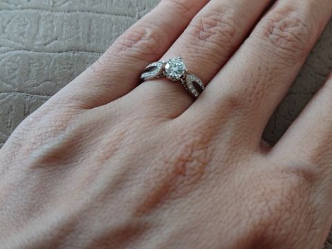 【ブシュロン(BOUCHERON)の口コミ】 たくさんブランドを見て回りましたが、他とはすこし違うデザインデザイン…