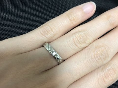 【シャネル(CHANEL)の口コミ】 ある程度デザイン性があるもの、幅が広めなもので探していました。仕事中…