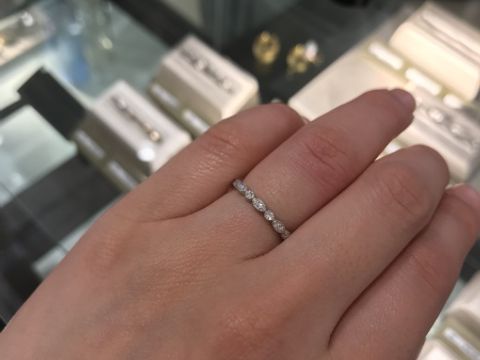 【agete(アガット)の口コミ】 マリッジリングとエンゲージリングがあります。レディースには「プラチナ…