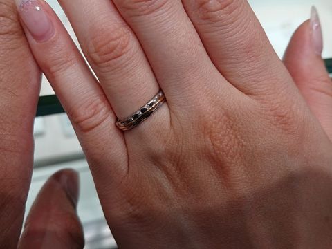 【A・D・A(エー・ディー・エー)の口コミ】 デザインはどこのブランドも今のトレンドのもので似たようなものを提示さ…