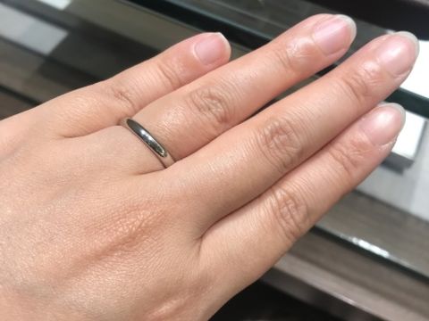 【アイプリモ(I-PRIMO)の口コミ】 シンプルでつけ心地はすごく良かったです！
見た目リング幅が少し太めなの…