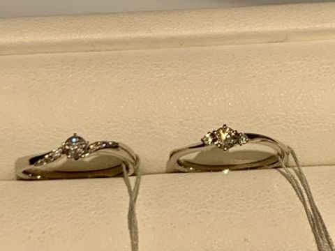 【festaria VOYAGE(フェスタリア ボヤージュ)の口コミ】 シンプルなデザインのものよりもダイヤが大きいものや豪華なデザインの指…