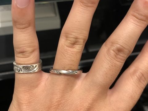 【エクセルコダイヤモンド(EXELCO DIAMOND)の口コミ】 デザインが可愛くて男性用、女性用共にとても気に入りました。
価格も丁度…