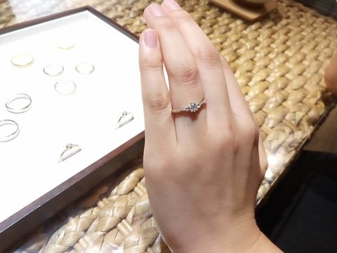 【杢目金屋(もくめがねや)の口コミ】 ブランド毎にある程度の形は決まっているものの、一つ一つがオーダーメイ…