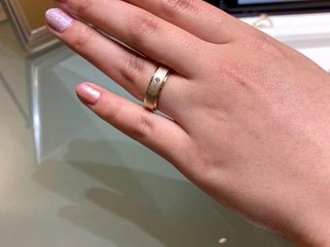 【杢目金屋(もくめがねや)の口コミ】 フルオーダーで唯一無二の指輪を作れる点。指輪のデザイン、使う金属など…