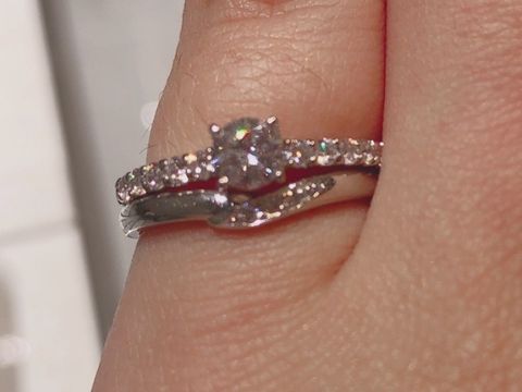 【アイプリモ(I-PRIMO)の口コミ】 値段が他のところより良心的でした。
私はクレメンティア、彼はメティスに…