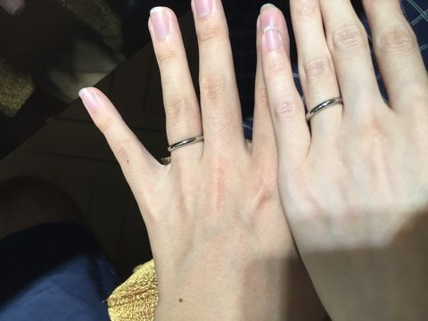 【MIKIMOTO(ミキモト)の口コミ】 夫婦で同じデザインの指輪が良かったので、柄なしのデザインに。2ミリ幅と…