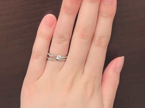 【アイプリモ(I-PRIMO)の口コミ】 デザインが気に入り購入しました。
指をキレイに見せてくれるデザインです…