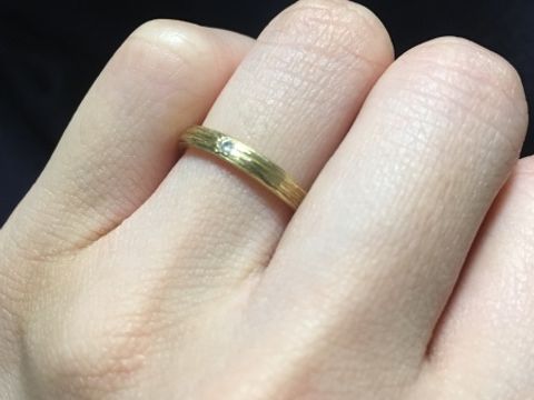 【アトリエn.s.j.sの口コミ】 写真は作成いただいたフルオーダー品ですが、こちらに似たサンプルが店頭…