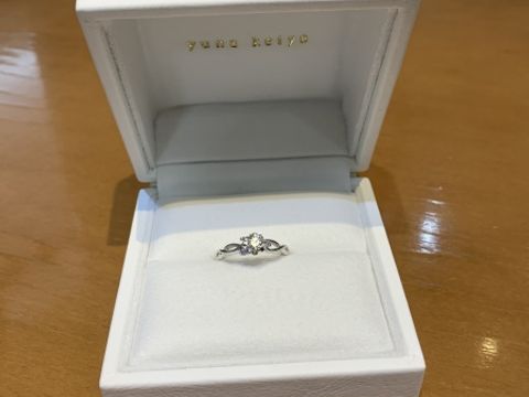【ジュエリー東京の口コミ】 婚約指輪を探していたところ人とかぶらない所とデザインを重視して色んな…
