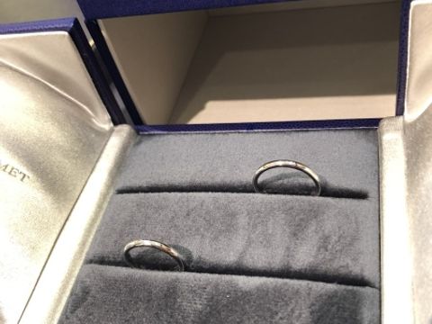 【ショーメ(CHAUMET)の口コミ】 結婚指輪は日々身につけるものなので、指あたりが良く、石がないものを探…
