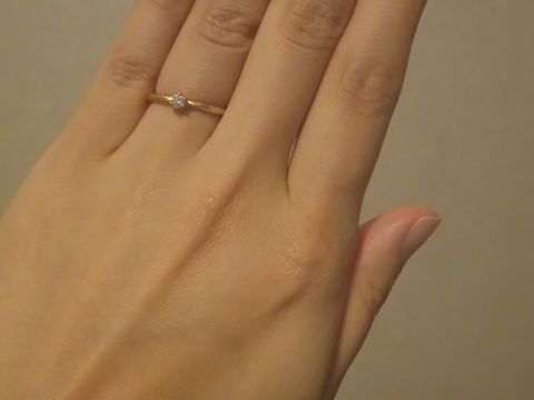 【pommier(ポミエ)の口コミ】 あまりエンゲージリングっぽくない
エンゲージリングを探していました。
…