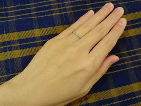 【AHKAH(アーカー)の口コミ】 アクセサリーに関して詳しくないのですが、今の主人が調べてくれて同世代…