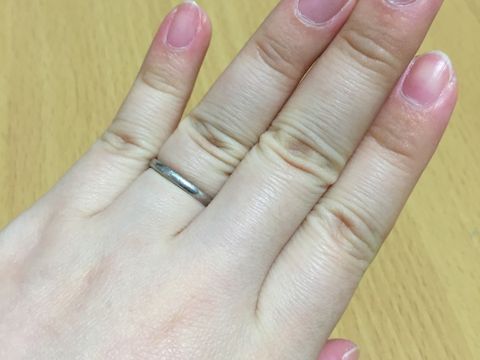 【銀座ダイヤモンドシライシの口コミ】 これから一生つけるものなので、何も施されていないシンプルなデザインが…