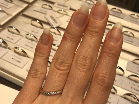 【アイプリモ(I-PRIMO)の口コミ】 ダイヤが見える位置にズラっと付いているので、とても煌びやかでゴージャ…