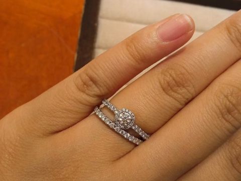 【TRECENTI(トレセンテ)の口コミ】 指輪の価格帯が安かったです。
私がお伺いした際には、
0.4ct以上のものは…
