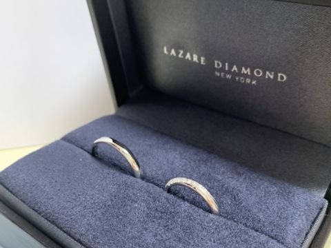【ラザール ダイヤモンド(LAZARE DIAMOND)の口コミ】 結婚指輪はずっとつけているものなので、丈夫な指輪が良いと思っていまし…