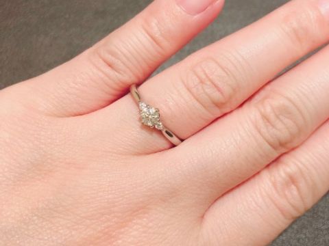 【俄(にわか)の口コミ】 白鈴は可憐な印象がするデザインでとても可愛らしい感じが良かったです。…