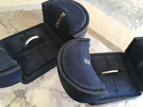 【ハリー・ウィンストン(Harry Winston)の口コミ】 婚約指輪と重ね付けしたかったので、シンプルなデザインのものが欲しく、…