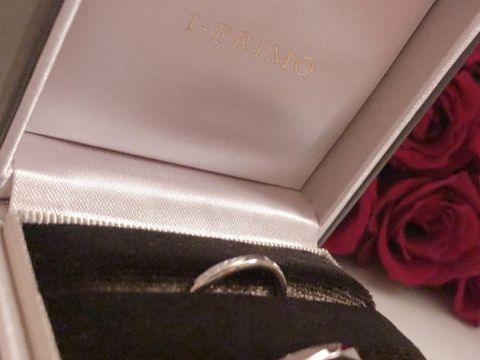 【アイプリモ(I-PRIMO)の口コミ】 シンプルなデザインが良かったのでこちらにしました。
あまりアクセサリー…