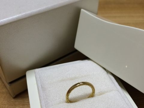 【LUCIE(ルシエ)の口コミ】 主人は仕事中にパソコンのキーボードを打つ時に邪魔にならないように、私…