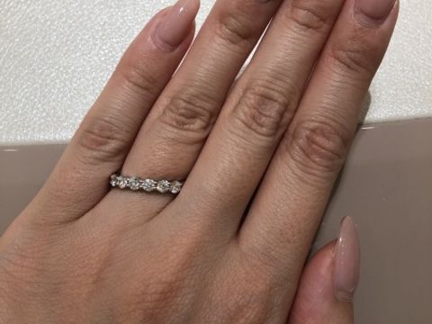 【MIKIMOTO(ミキモト)の口コミ】 ダイヤ一粒一粒の存在感があり、着ければテンションが上がるリングでした…
