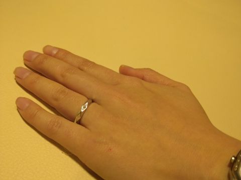 【ブシュロン(BOUCHERON)の口コミ】 まずデザインに惹かれました！ダイヤなしとダイヤ付きと迷って両方試着さ…