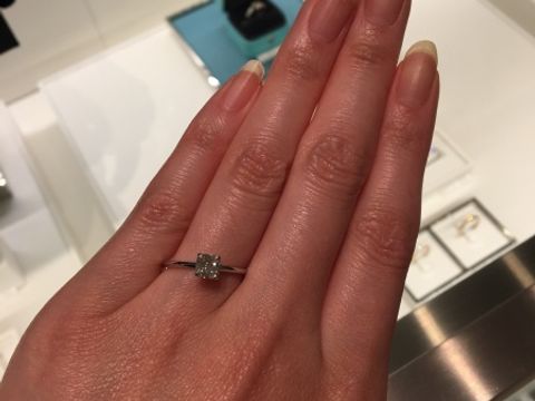 【ティファニー(Tiffany & Co.)の口コミ】 シンプルすぎるよりも少し凝ったものや、人と被らない要素が欲しかったの…