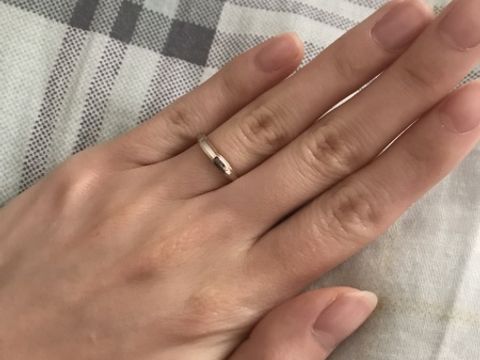 【アイプリモ(I-PRIMO)の口コミ】 二層になっている結婚指輪を探していました。付けたところやっぱり可愛か…