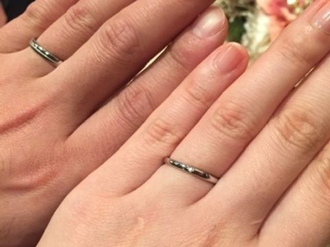 【【閉業】フラー・ジャコー(FURRER-JACOT)の口コミ】 指輪のつけ心地が最大の決め手でした。
FURRER-JACOTの指輪を試着するまで…