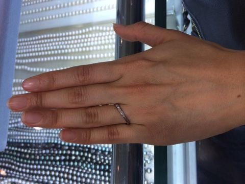 【宝寿堂(ほうじゅどう)の口コミ】 結婚指輪はハーフエタニティがいいともともと決めていました。指に沿うよ…