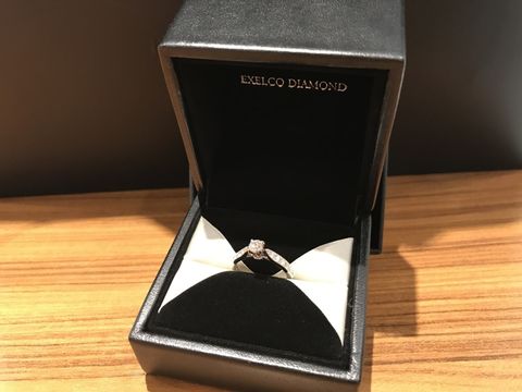 【エクセルコダイヤモンド(EXELCO DIAMOND)の口コミ】 まずはダイヤモンドの質で決めました。エクセルコダイヤモンドさんは直接…