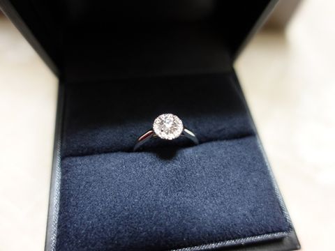 【ラザール ダイヤモンド(LAZARE DIAMOND)の口コミ】 ネットに探していたときにデザインに一目惚れしました。その後予約なしで…