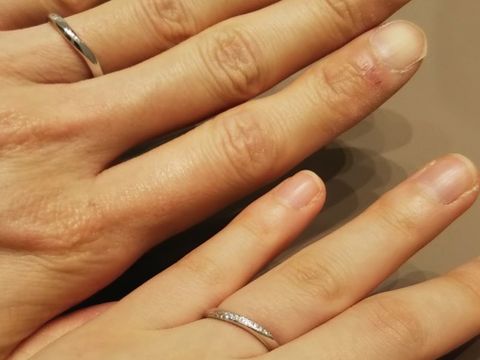 【4℃ BRIDAL(ヨンドシーブライダル)の口コミ】 プラチナだけのほうが、シンプル綺麗なんだろうなと思っていたのですが、…