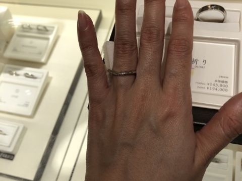 【俄(にわか)の口コミ】 にわかの指輪は、京都で誕生したブランドなだけあって、指輪には珍しい和…