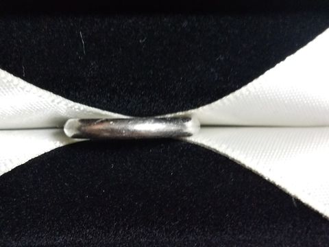 【カルティエ(Cartier)の口コミ】 シンプルでくせがなく、年齢を重ねても好き嫌いがでないとおもいました。…