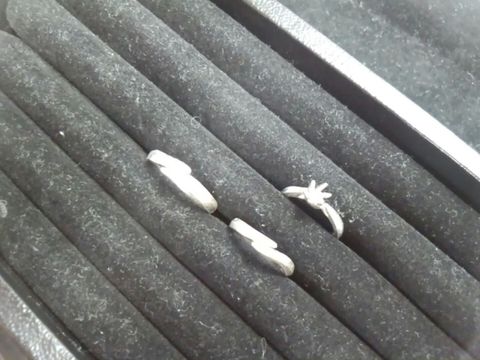 【TANZO.(鍛造指輪)の口コミ】 鍛えられた地金を二つにして二人の指輪を作るというのが、離れていてもつ…