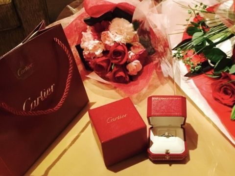 【カルティエ(Cartier)の口コミ】 指輪自体は主人に選んでもらいました。昔から婚約指輪は憧れのカルティエ…