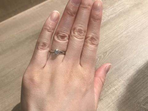 【宝寿堂(ほうじゅどう)の口コミ】 何店舗か比較したが、予算内で大きいダイヤを選ぶことができた。デザイン…