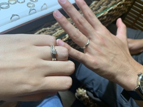 【杢目金屋(もくめがねや)の口コミ】 つけた瞬間のつけ心地がとても良く、ずっとつけていても気にならなさそう…