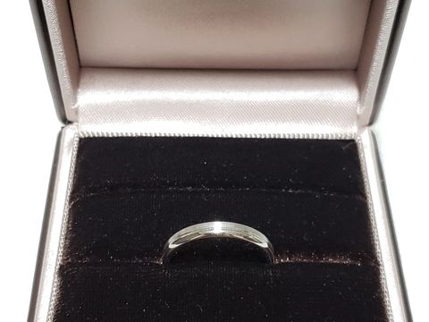 【アイプリモ(I-PRIMO)の口コミ】 お店選びをする時点でWebサイトで見ているなかで一際気になりました。
形…