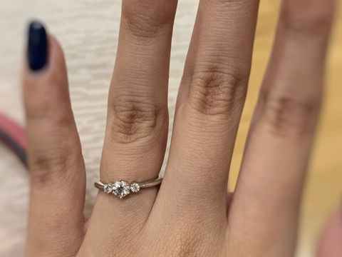 【MIKIMOTO(ミキモト)の口コミ】 いくつかまわりましたが、直感的にこれが良いと思いました。
デザインもそ…