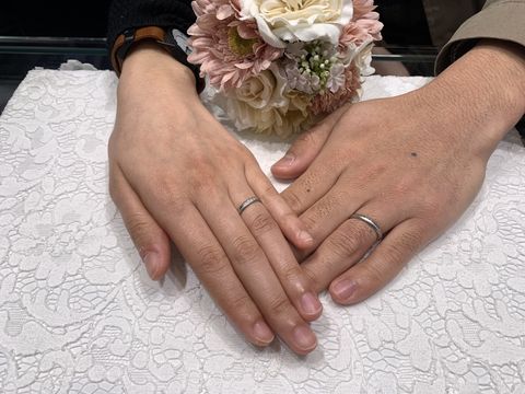 【ラザール ダイヤモンド(LAZARE DIAMOND)の口コミ】 何店舗か周り、試着したところ初めて二人が気に入ったリングデザインでし…