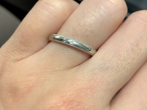 【ティファニー(Tiffany & Co.)の口コミ】 ブランドに憧れがあり、一目見にいきました。ミル打ちのデザインはシンプ…