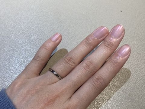 【カルティエ(Cartier)の口コミ】 ダイヤ1石のシンプルで飽きのこないリングです。
他のブランドよりも若干…